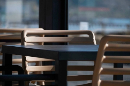 Кресло пластиковое Doga пластик черный Кресло пластиковое Doga пластик черный