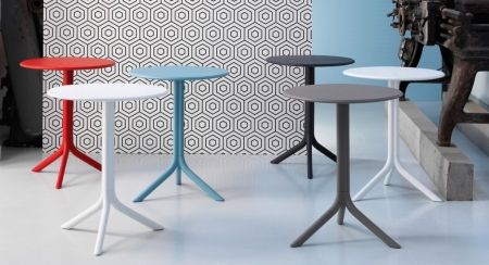 Стол пластиковый обеденный Spritz + Spritz Mini коралловый