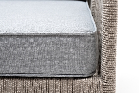 "Канны" кресло плетеное из роупа, каркас алюминий светло-серый (RAL7035) муар, роуп серый меланж круглый, ткань светло-серая