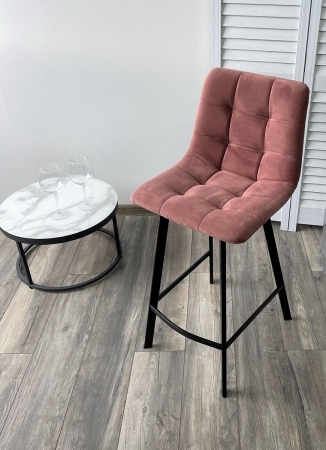 Полубарный стул CHILLI-QB SQUARE розовый #15 велюр, черный каркас (H=66cm)
