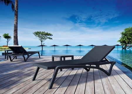Столик пластиковый журнальный Ocean Side Table черный