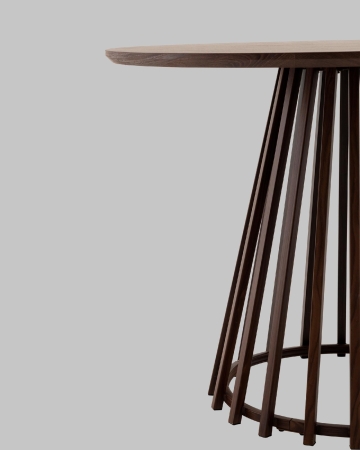 Стол обеденный Daphne 100*75 см орех