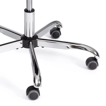 Кресло BOSS Lux черный