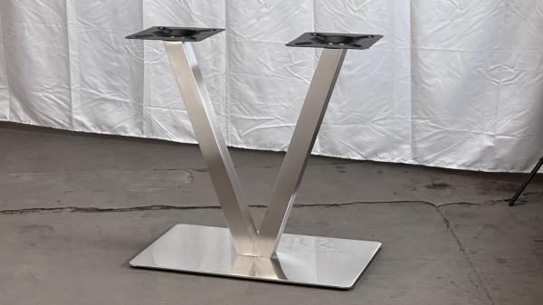 Подстолье 1048EM