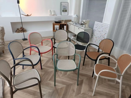 Кресло N-70 цвет кофейный с белой сеткой