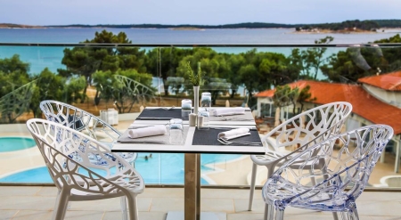 Кресло прозрачное Crystal серый