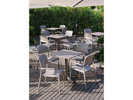 Кресло пластиковое Bora бежевое