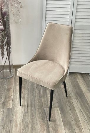 Стул NEPAL-P латте #25 велюр, черный каркас