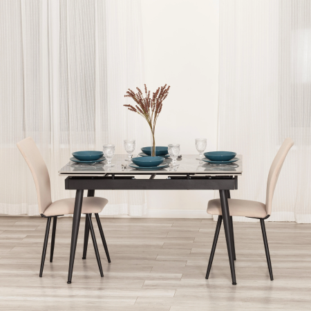 Стул обеденный La Rousse бежевый велюр