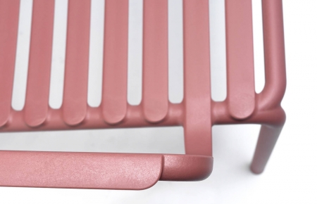 Лаунж-кресло пластиковое Doga Relax Лаунж-кресло пластиковое Doga Relax