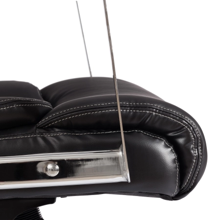 Кресло Atlant черный, экокожа и металл и пластик, мягкое сиденье, с подлокотниками