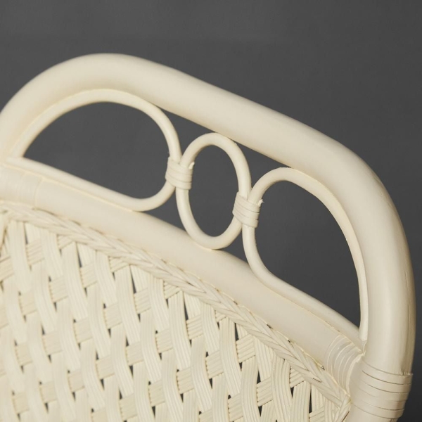 Комплект террасный ANDREA (стол кофейный со стеклом + 2 кресла + подушки) ротанг, 64х67х92 см, D60х55, белый Комплект террасный ANDREA (стол кофейный со стеклом + 2 кресла + подушки) ротанг, 64х67х92 см, D60х55, белый