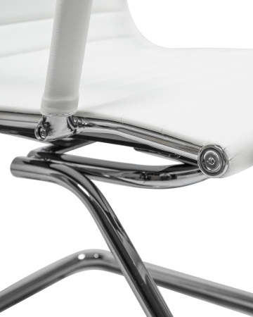 Офисное кресло для посетителей CODY белое