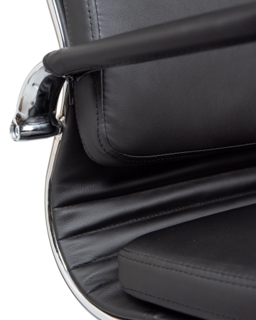 Офисное кресло для руководителей ARNOLD черный