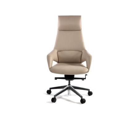Кресло офисное Шопен бежевая кожа алюминий крестовина