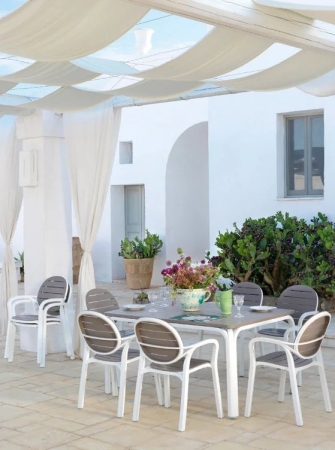 Кресло пластиковое Palma тортора белый