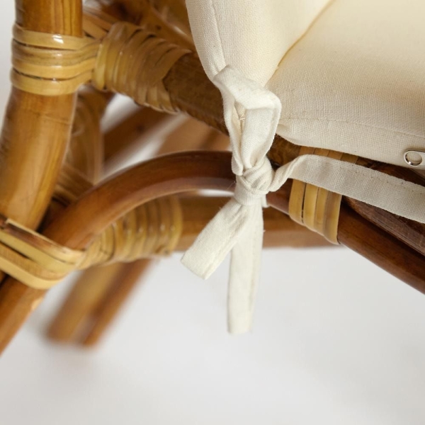 Комплект террасный AKIRA с подушкой 54х60х78 см, D 46х40 см, натуральный Комплект террасный AKIRA с подушкой 54х60х78 см, D 46х40 см, натуральный