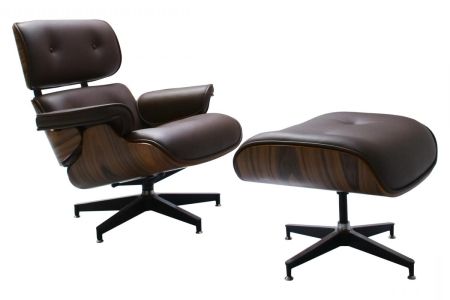 Кресло EAMES LOUNGE CHAIR коньячный и оттоманка EAMES LOUNGE CHAIR коньячный